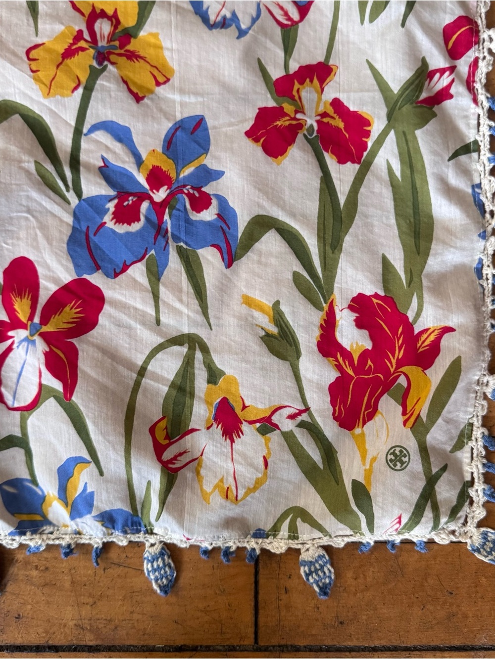 Tory Burch scarf square cotton floral fringe detail white red yellow spring - Picture 2 of 5